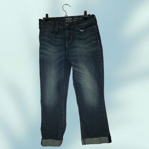 💖Signature Levi Strauss Capri (Size 4/27)